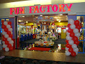 Your kids birthday party places Fun Factory - Kahala Mall in Honolulu in Hawái