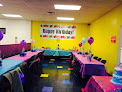 Your kids birthday party places Wacky Kidz in Hollywood Park in Texas