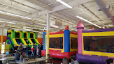 Your kids birthday party places Jumpin' in Loveland in Colorado